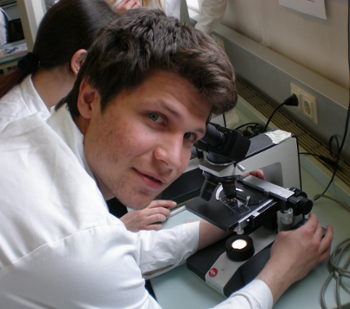 ich-mikroskop-small.png ich-mikroskop-small.png